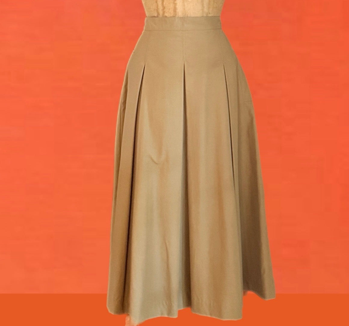 Flare Tuck