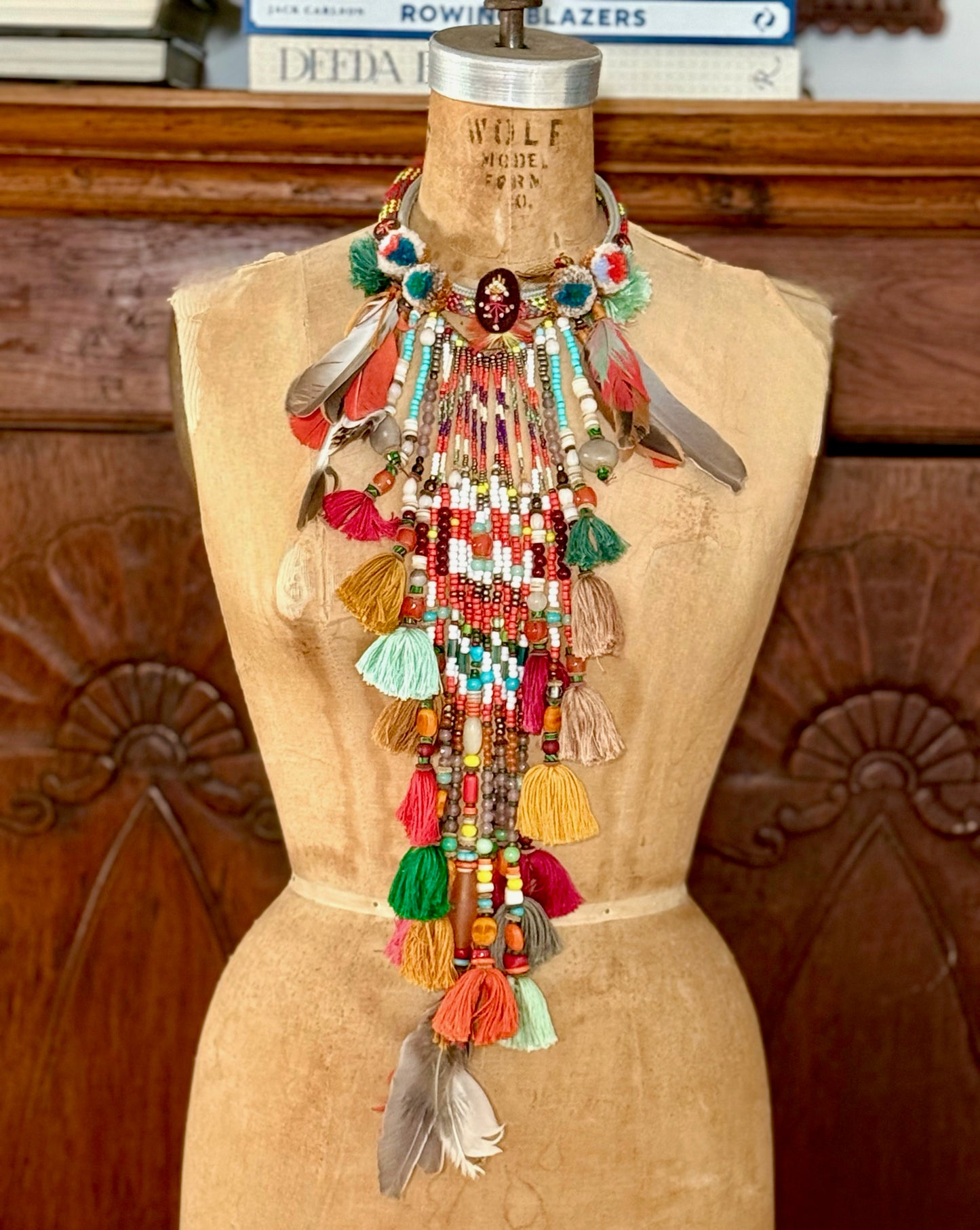 FEATHER FLOWER MOON NECKLACE