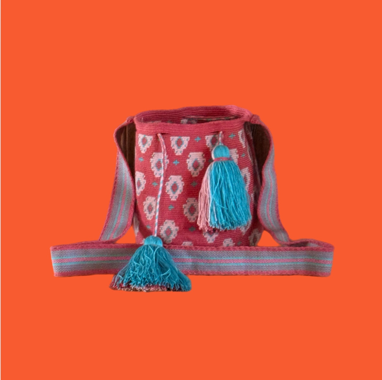 Medium Crossbody