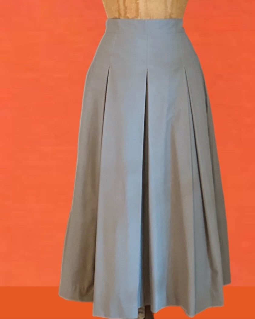 Flare Tuck